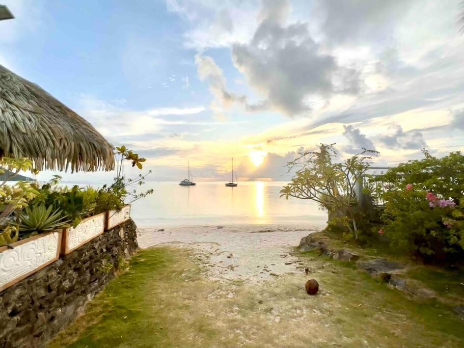 Meri Lodge Huahine ファール エクステリア 写真