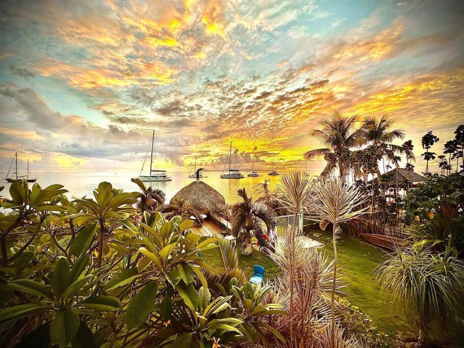 Meri Lodge Huahine ファール エクステリア 写真